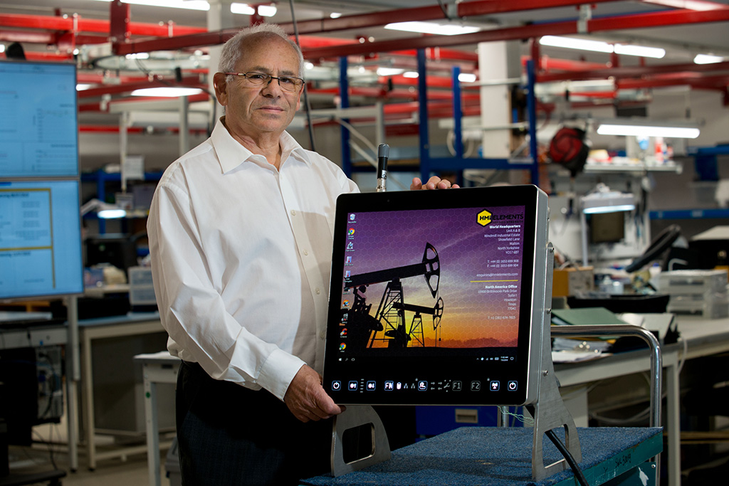 Region’s major developments open up to bids from smaller construction firms at industry summit